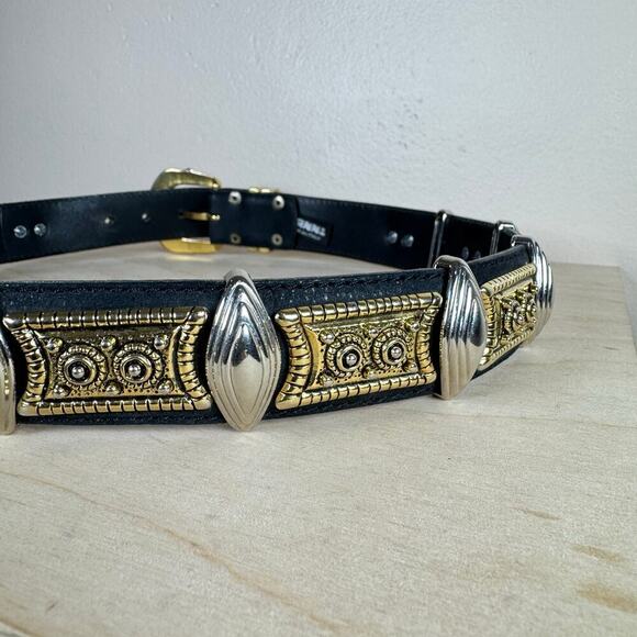 Nanni Vtg Women’s Belt Concho Black Leather 80s Made in Italy Avant Garde Glam - Picture 7 of 10